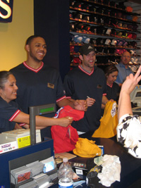 Eric Gordon & Jordan Farmar Eric Gordon & Jordan Farmar