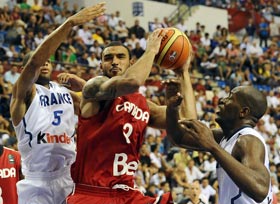 Robert Sacre Robert Sacre