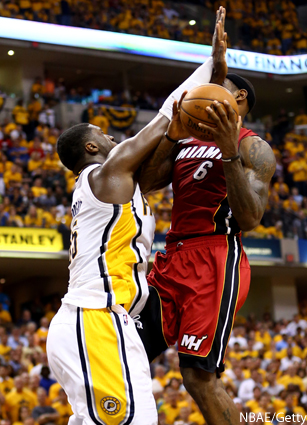 Roy Hibbert stuffs LeBron James