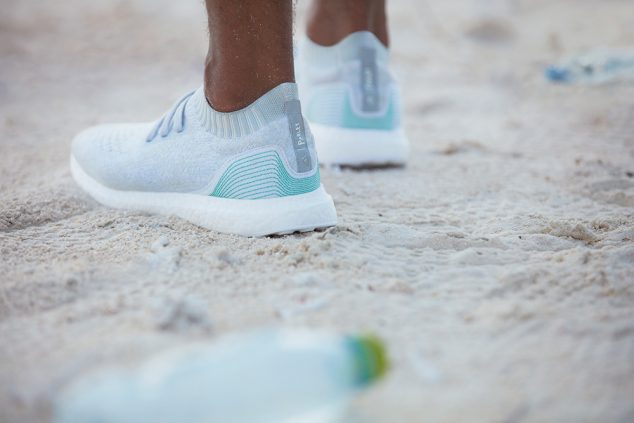 adidas UltraBOOST Uncaged Parley 