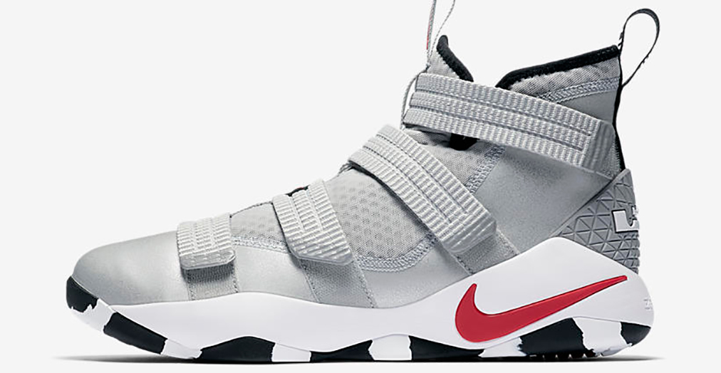 Nike Zoom LeBron Soldier 11