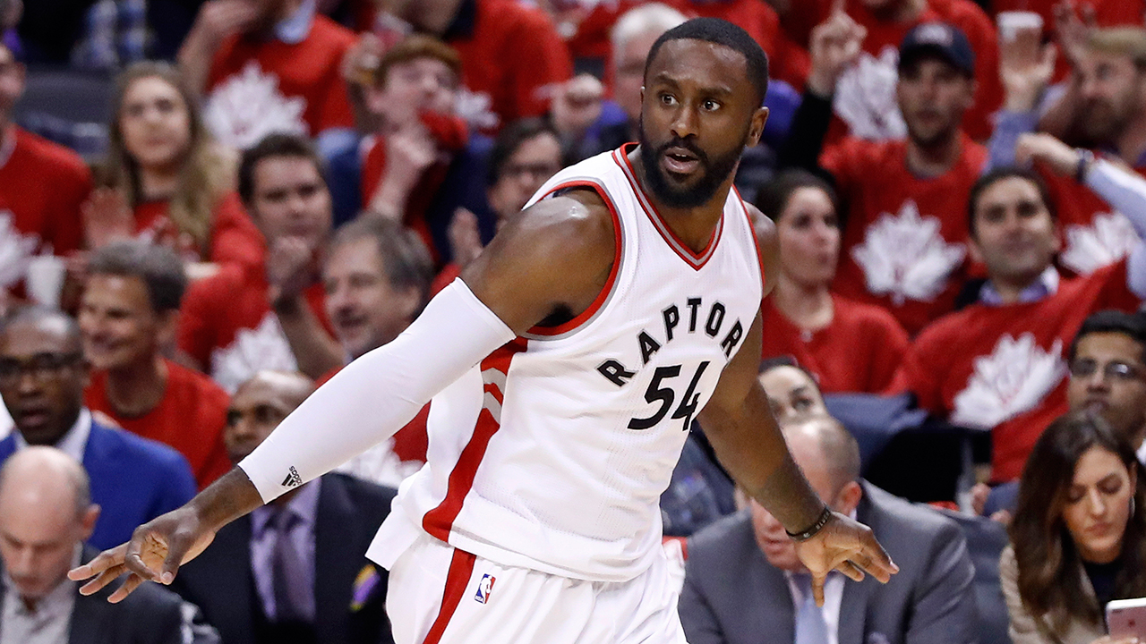 patrick patterson knee surgery