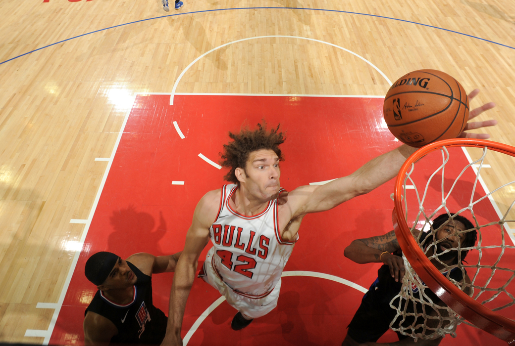 robin lopez trade bulls
