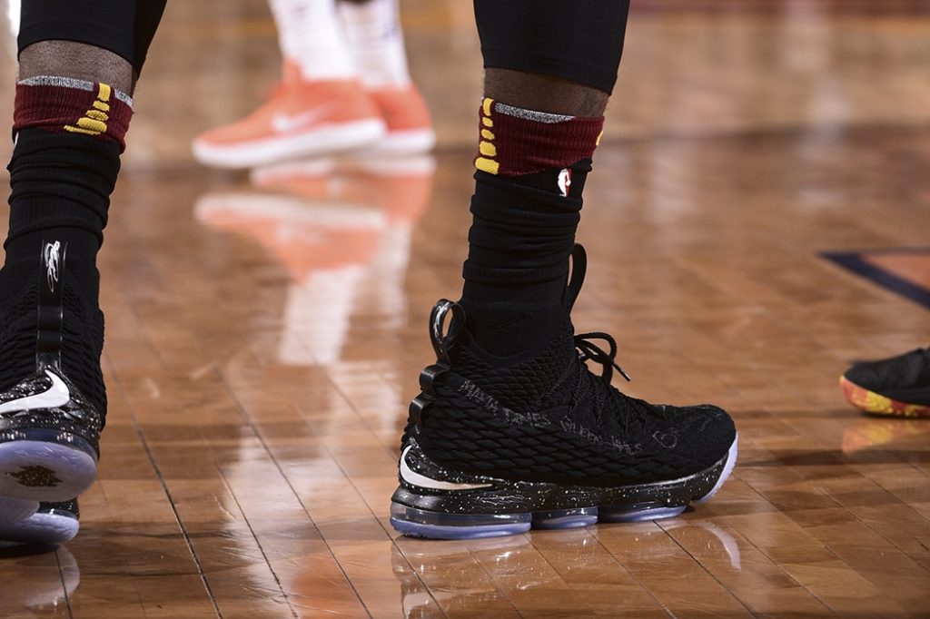 LeBron James: Nike LeBron 15