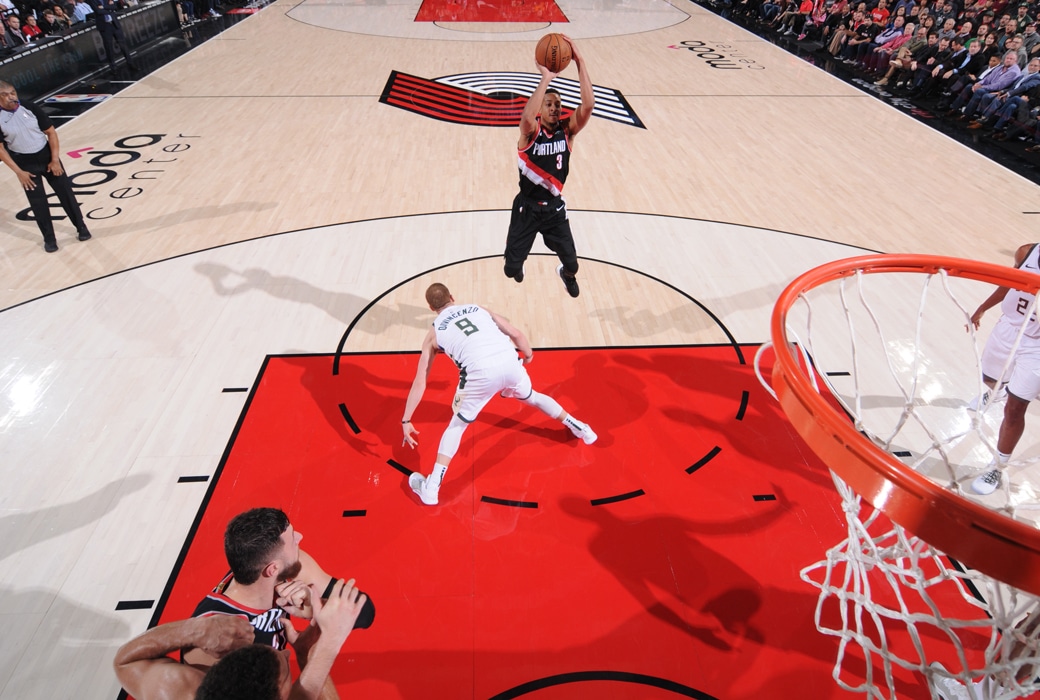 cj mccollum post up