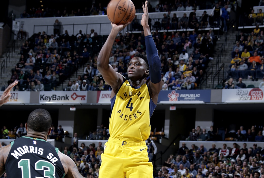 victor oladipo post up