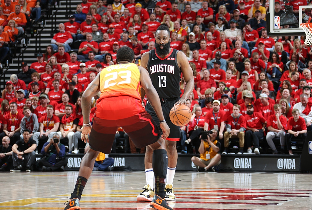james harden rockets post up