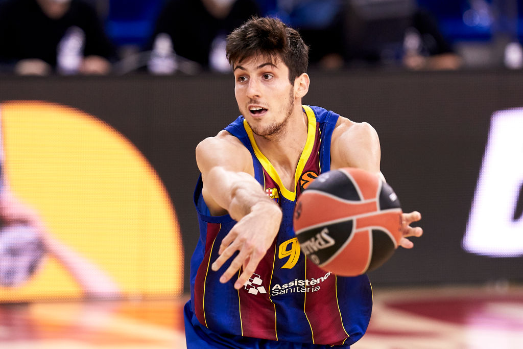 Leandro Bolmaro of Barcelona