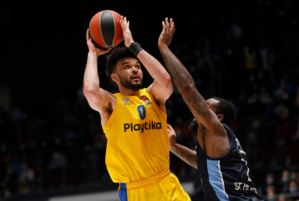 Elijah Bryant