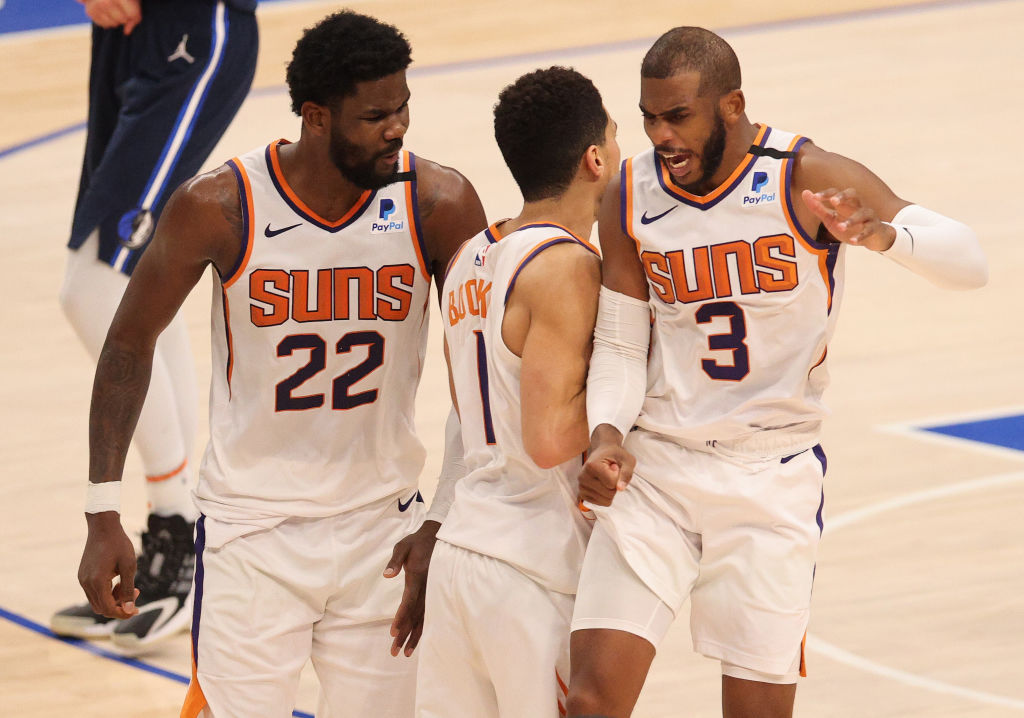 Chris Paul and Devin Booker of the Phoenix Suns