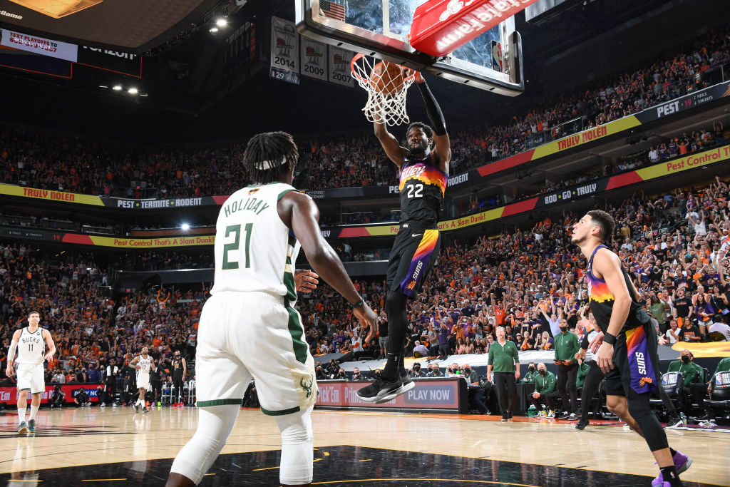 DeAndre Ayton of the Phoenix Suns