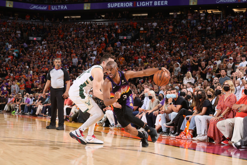Chris Paul of the Phoenix Suns